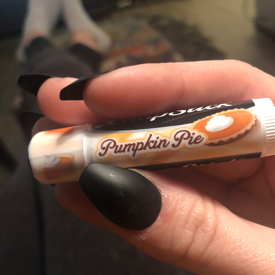 #ChapStickObsessed #complimentary @chapstick <a href="/Influenster/">Influenster</a> Pleasantly surprised this was a pumpkin vanilla flavor instead of disgusting pumpkin spice. Thanks for letting me try this ChapStick!