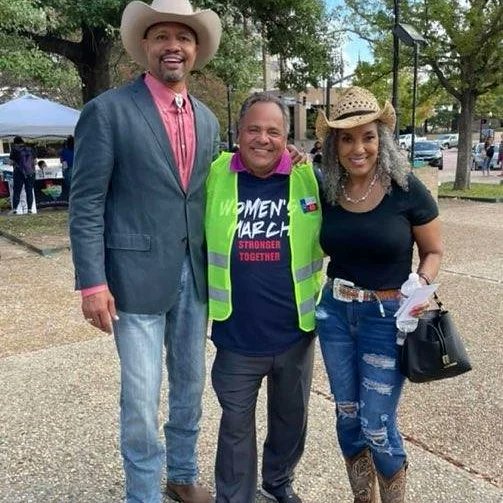 Cooper4txgov's tweet photo. The landscape is changing in #Texas and #WomensRights are becoming increasingly a threat to some!  In #TX we stand with Equality! As your next future #Governor I'm ready to listen and represent you along with all #Texans https://t.co/KbbpTMFvcv