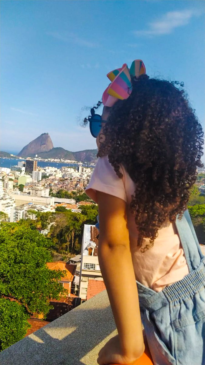 hellendavigaby's tweet photo. Ela achou a vista liindaa 😍😍😍
-
-
-
#modelinho #parquedasruinas #rj #cidademaravilhosa https://t.co/gXZ1de352C