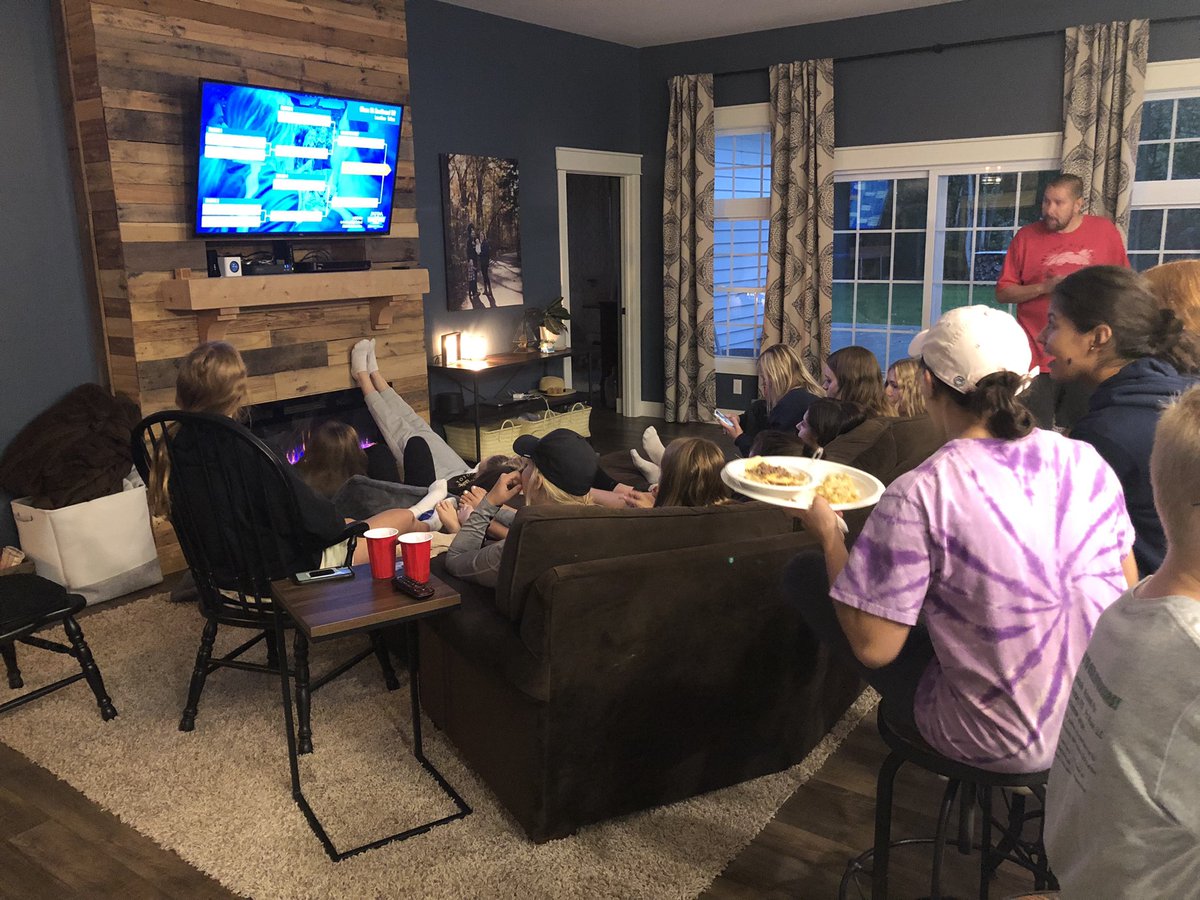 studebakerjm's tweet photo. @warriorvba waits to see IHSAA sectional draw. #wearewawasee https://t.co/5VlJjlQzSP