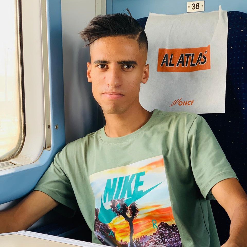 walidwidou10's tweet photo. #NouvellePhotoDeProfil 🔥❤ https://t.co/q6PpbbfmPQ