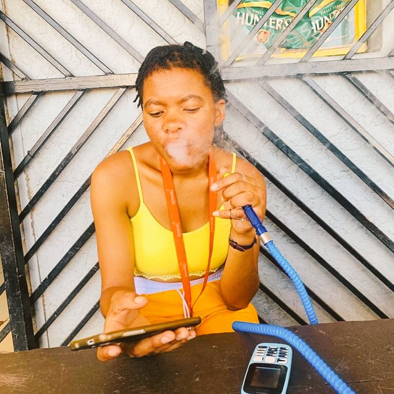 FirstkidSigrid's tweet image. Let life hold what's in gold 📌📍✊