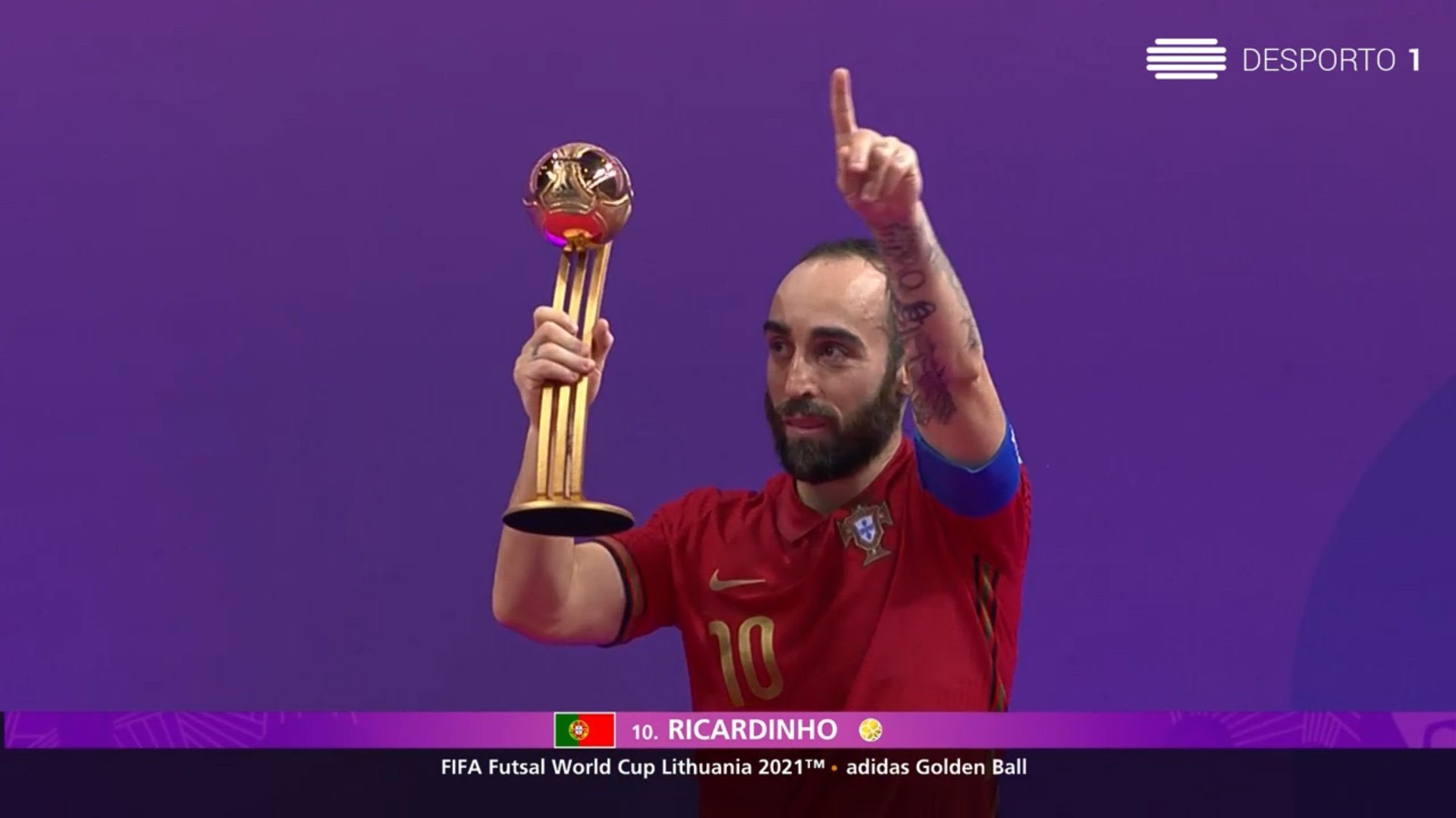 Ricardinho eleito o melhor jogador do Mundial de futsal
