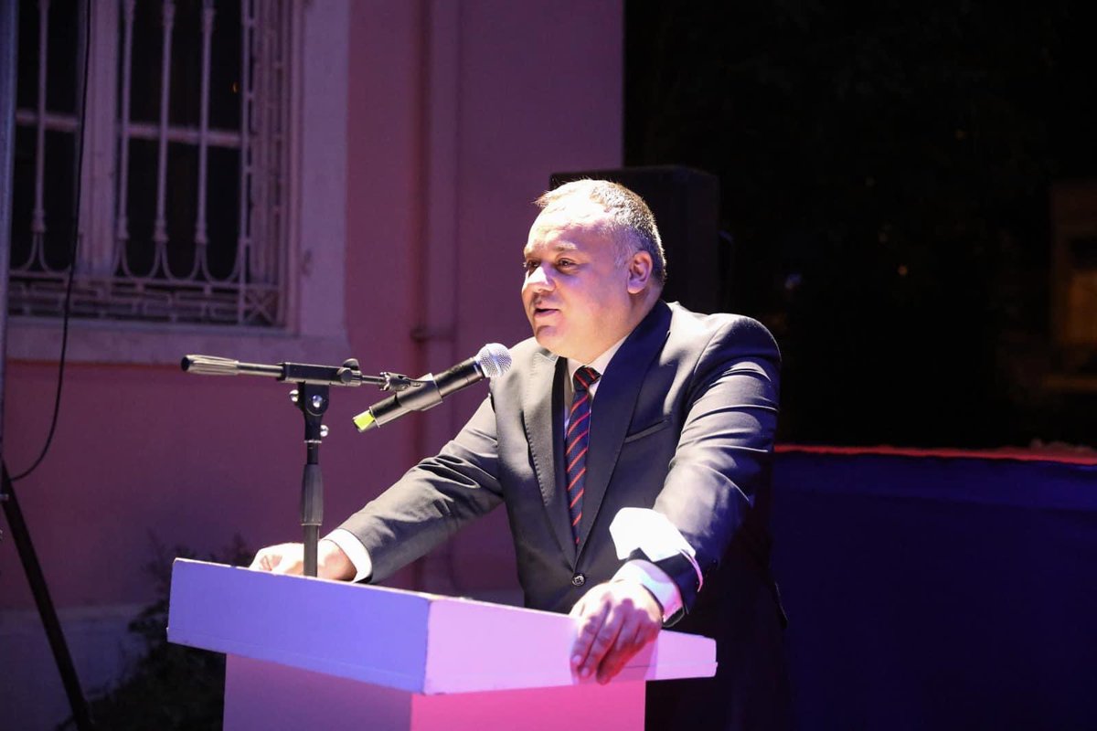 BucaBld's tweet photo. Balkan coğrafyasından birbirinden değerli isimleri ağırladığımız bu güzel festivali kapanış gecesi ile sonlandırdık.
Tüm emekçilerimize teşekkürlerimizi sunuyoruz. #BPFF2021 🎥 https://t.co/oeAdyLA49z