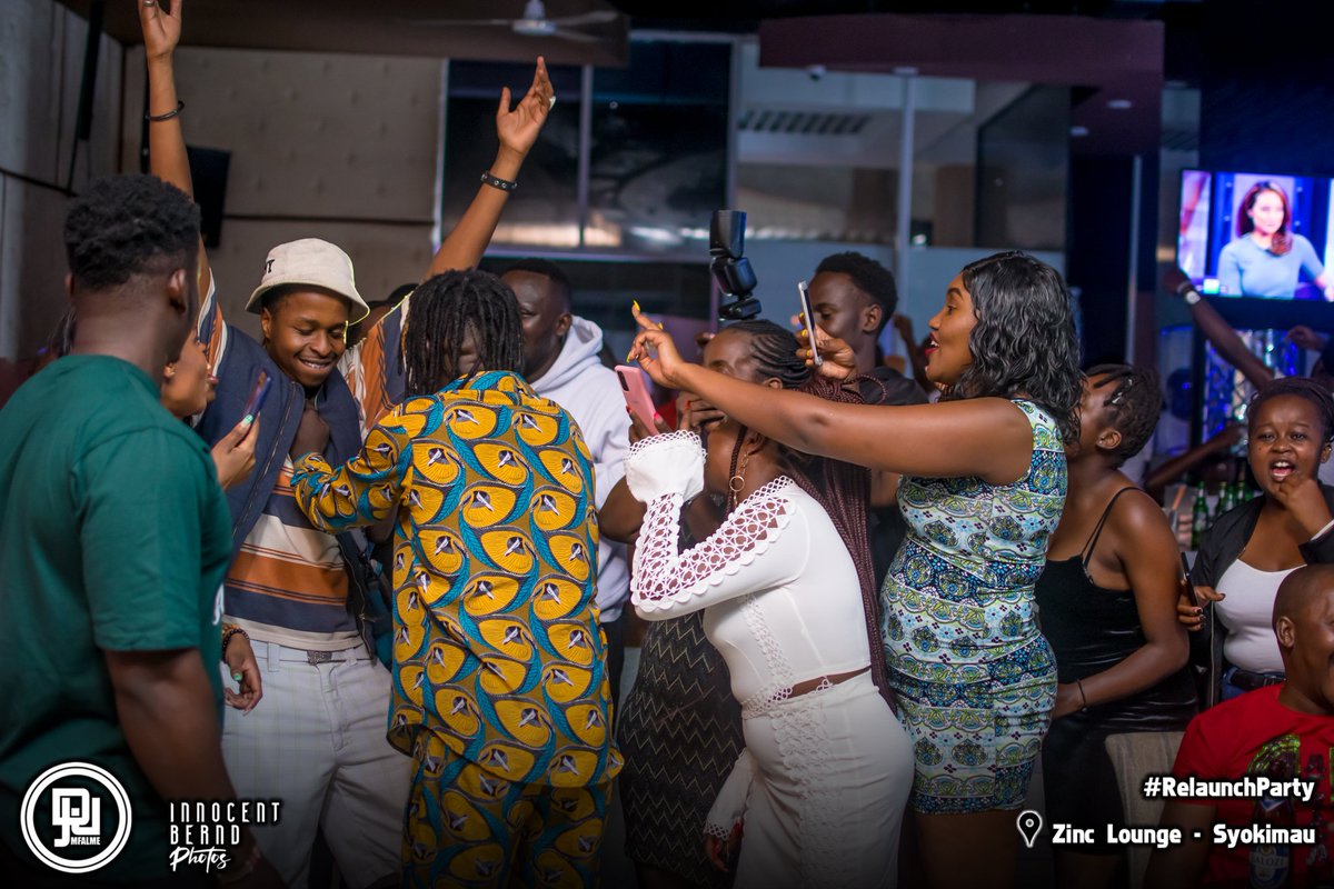 DjJoeMfalme's tweet photo. #RelaunchParty @zinclounge.ke X @nviirithestoryteller • #JoeMfalmeLive Experience • 📸 @Innocent_Bernd https://t.co/4gnZ1AU1YR
