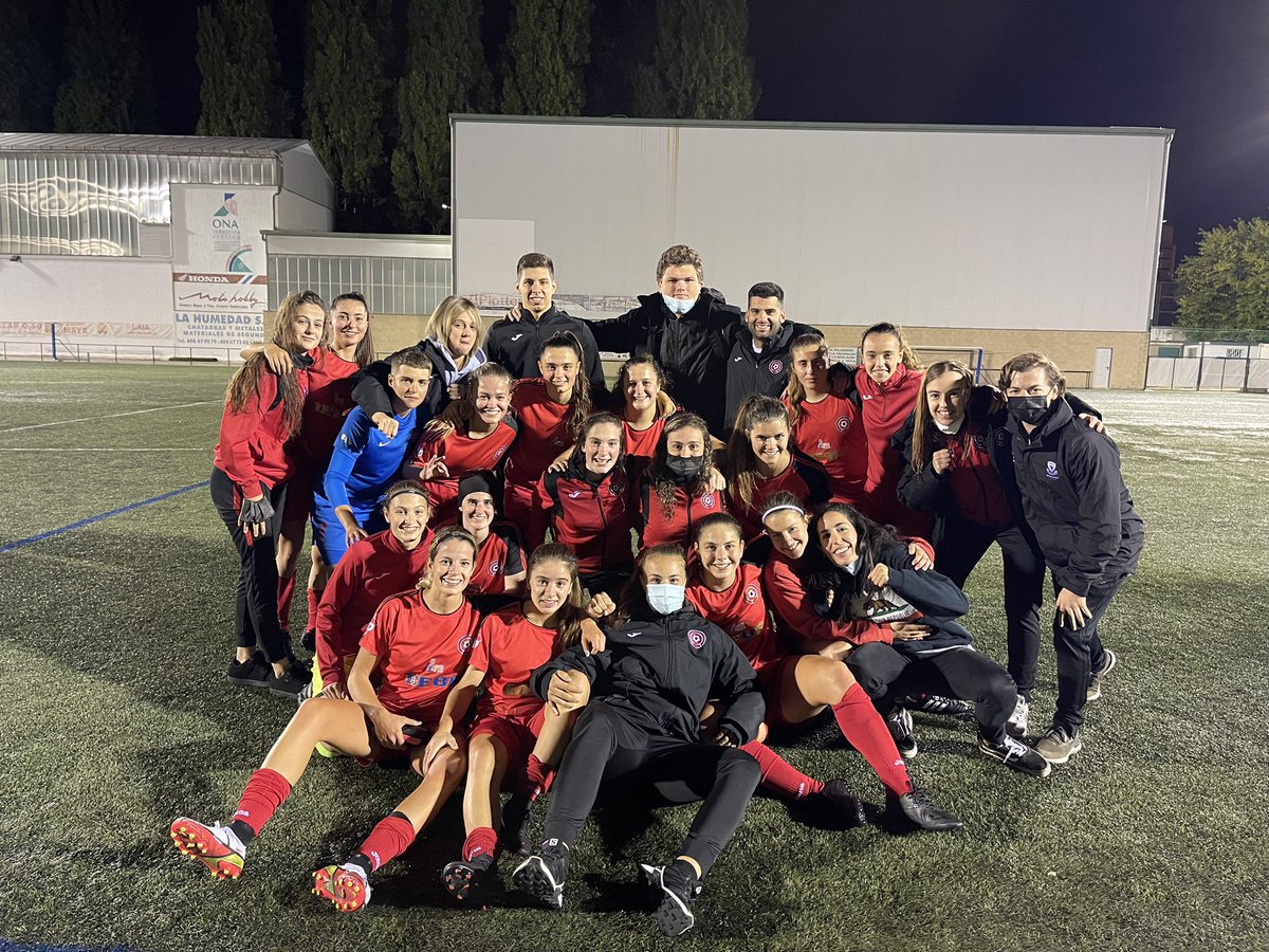 MulierFCN's tweet photo. ⚽️ ¡Victoria del primer equipo ante un buen Oberena con goles de Tami (2), Irene (2), María y Alba! 😊

👉🏼 CD Oberena 0-6 Mulier FCN 

❤️🖤 #GanandoLaBatalla https://t.co/rW8U2BrFY6