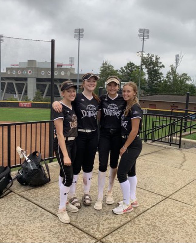 Jayleigh Thomas (@jayleighthomas) on Twitter photo Had a great time at the <a href="/MiamiOH_SB/">Miami Softball</a> camp today! Thank you so much @Coach2K_Miami and <a href="/mzerkleee/">Morgan Zerkle</a> for hosting a great camp with awesome offensive tips!! Had a great time at the <a href="/MiamiOH_SB/">Miami Softball</a> camp today! Thank you so much @Coach2K_Miami and <a href="/mzerkleee/">Morgan Zerkle</a> for hosting a great camp with awesome offensive tips!!