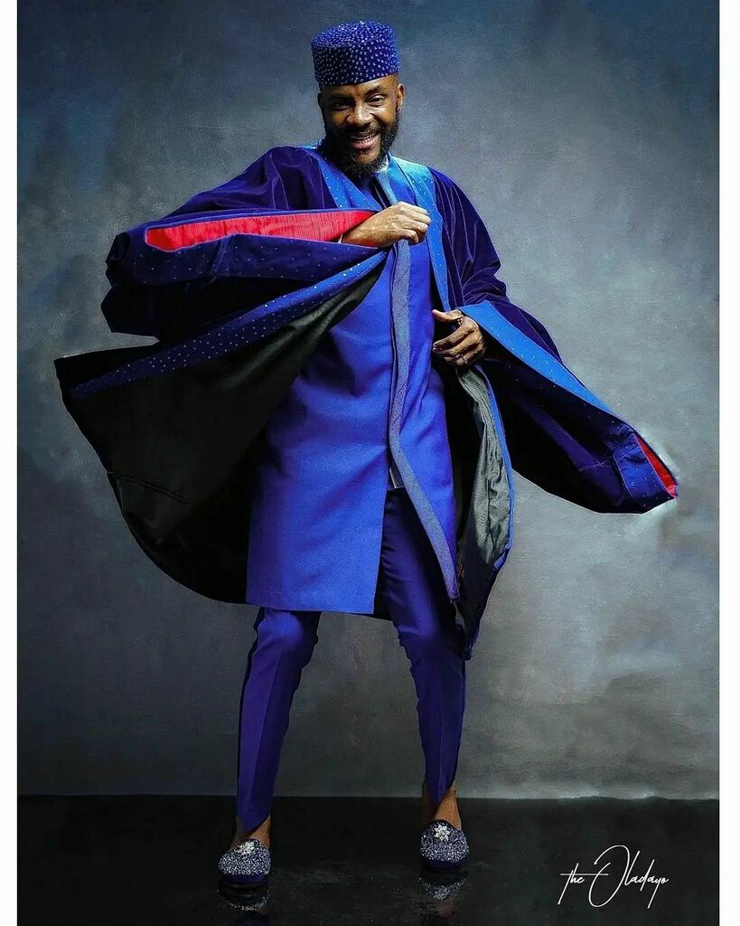 bellanaijastyle's tweet photo. Talk about understanding the assignment! @ebuka's second look is a total vibe!💙

Outfit: @atafo.official 
Shoes: @313eko 
Photography: @theoladayo

#BellaNaijastyle #BBNaijaShineYaEye https://t.co/JbgehZGlUy https://t.co/ZOBp3RoCzh
