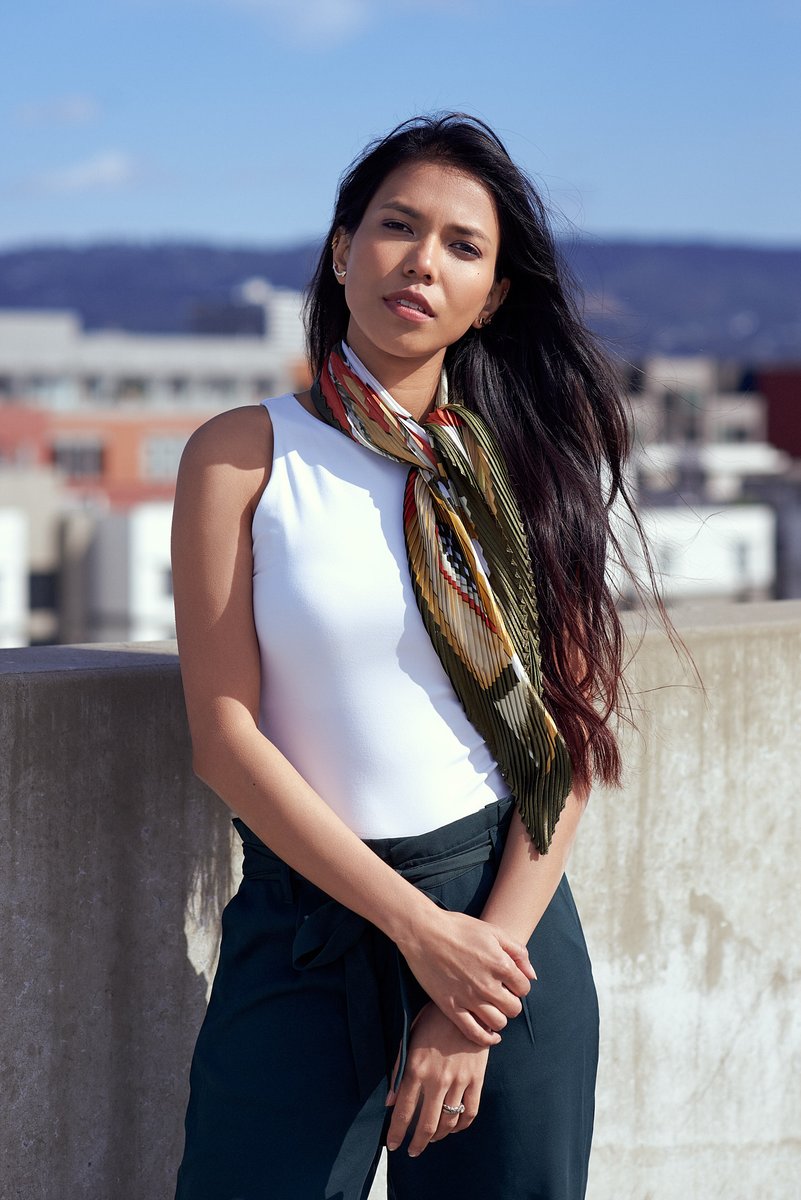 Fashion image of model, Katina, in Oakland
Model: Katina D

#fashion #fashionphotography #inthecity #oakland #oaklandfashion

marsolaisphoto.com/fashion-and-ed…