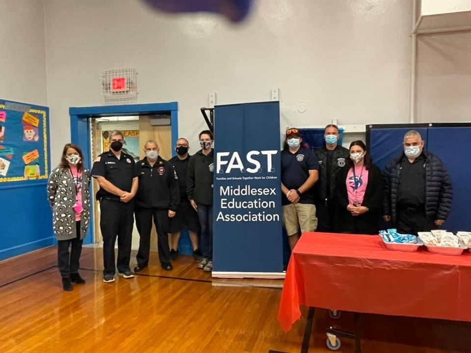 The 1st graders at Watchung School honored Middlesex Firefighters with a breakfast on Friday, October 1st.  The MEA is proud to have sponsored this annual event!