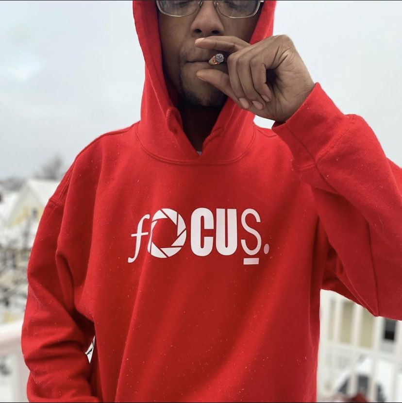 Foundforfocus's tweet image. Nothing wrong with being apart of a wave to support your ppl 🔥🔥🔥