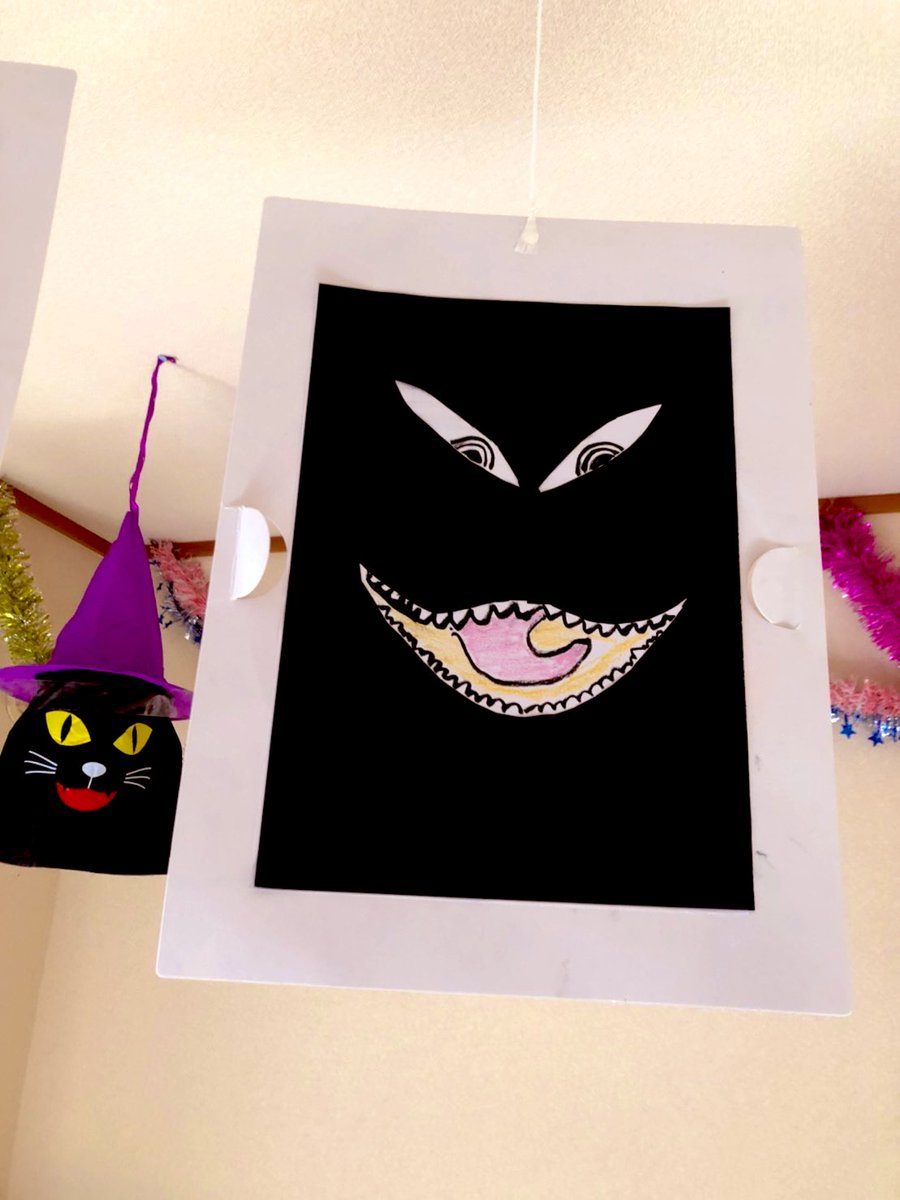 「福岡に新しい奇祭が生まれたのかと思ったら、父が描いた孫のためのハロウィンパーティ」|末次由紀のイラスト