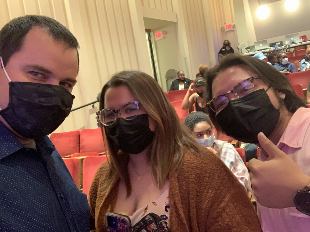 JRBDreamTeam's tweet photo. I was able to spend my Sunday with several of my students watching the @AtlantaSymphony play the music to Black Panther. I saw inspiration, excitement, and more. Maybe one of my students will perform on that stage one day! #ForNewnan https://t.co/x15xPpBwP6