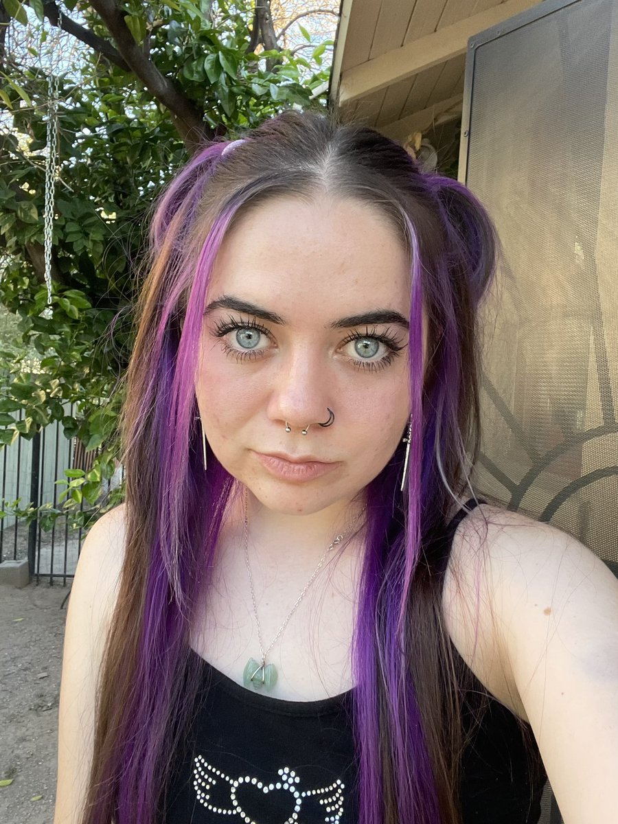 new piercing reveal 😳 moo i guess