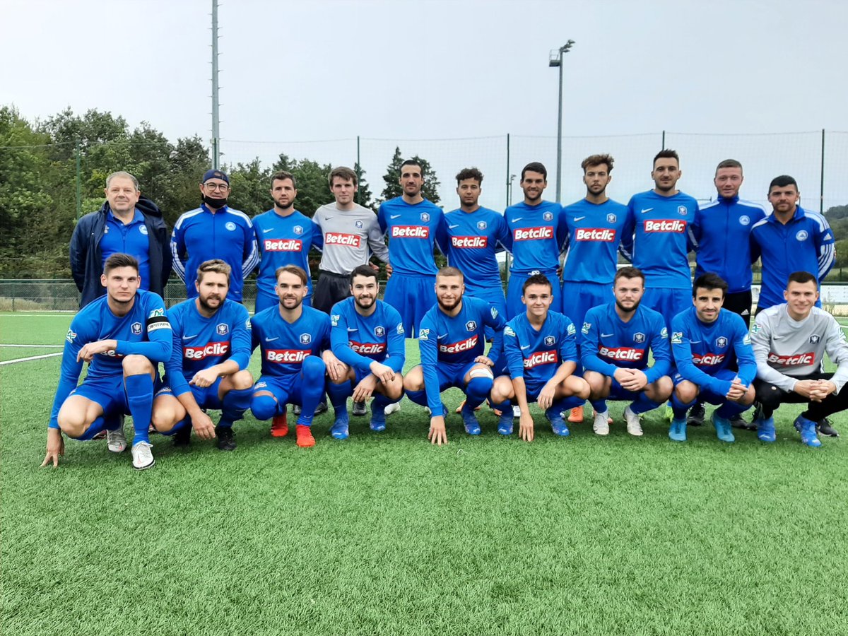 les4bruyeres's tweet photo. Qualification pour le 5eme tour de Coupe de France pour le FCI St Romain le Puy https://t.co/xOdYCmJOhJ