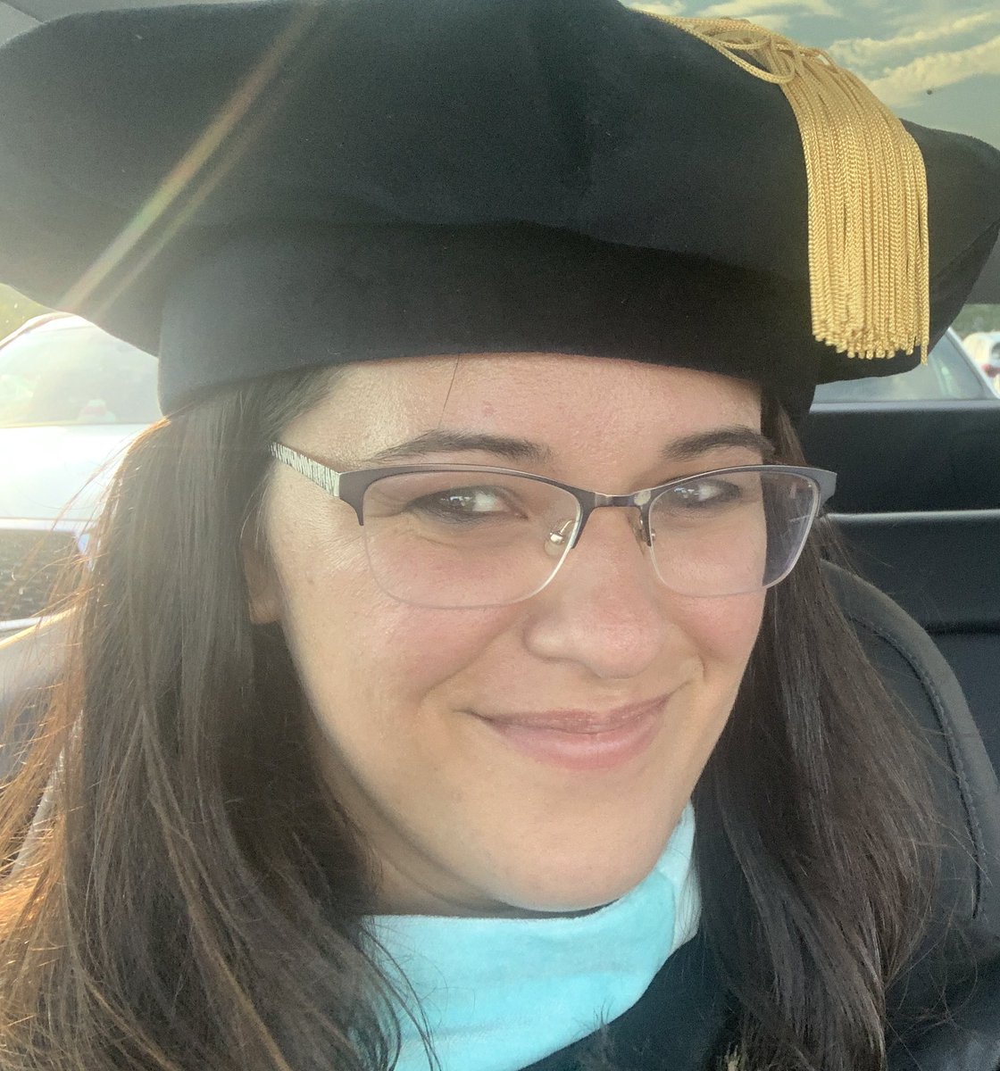 Floppy hat game strong 💪 🎓#wilmugrad #wilmu #docwildcats27 #drmullen #classof2021 #ehtpride
