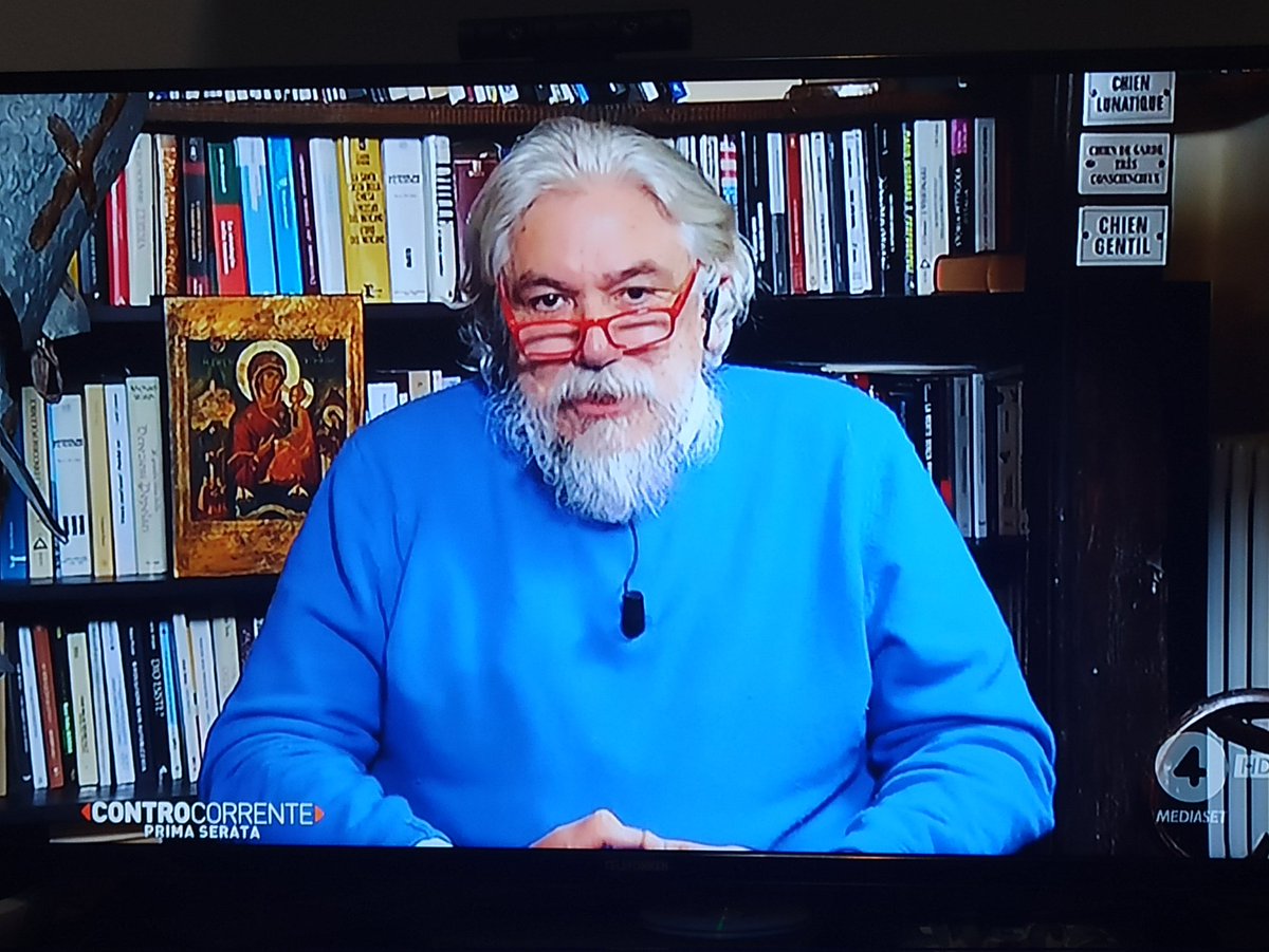 Antonellaliber's tweet photo. #controcorrente @a_meluzzi Lei dove se lo metterà il #microcip ad #odifreddi  🤣🤣🤣🤣🤣🤣🤣🤣🤣🤣🤣🤣🤣🤣🤣🤣🤣🤣🤣🤣🤣🤣🤣 sto morendo 🤣🤣🤣🤣 grande professoreeeeeeeeeee https://t.co/Mi7yDpylrL