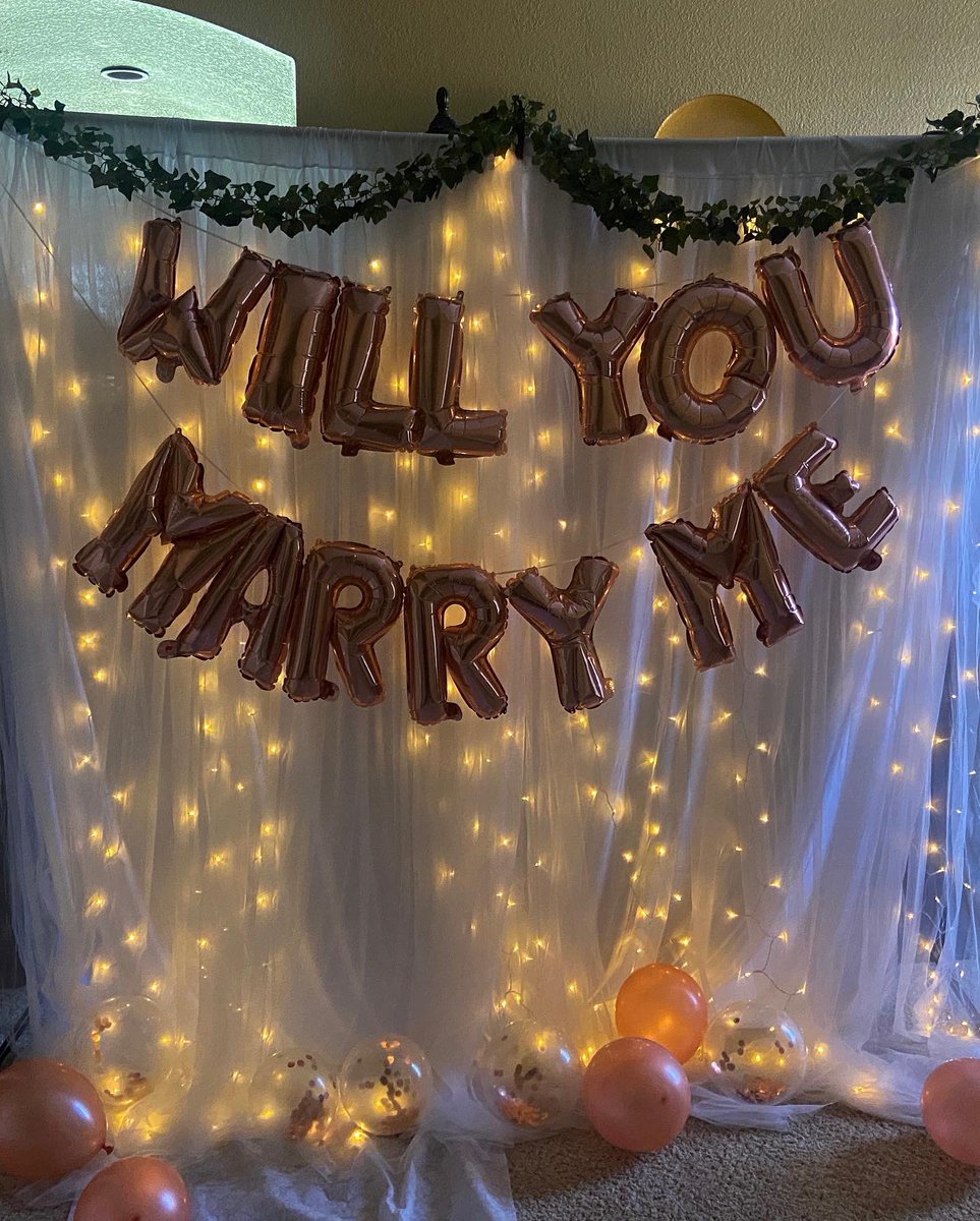 ItsEbbi_'s tweet photo. I’m now a FIANCÉE 💍❤️! I’m marrying my best friend and love of my life🥺🤧💍❤️. #isaidyes https://t.co/qC9WnaHkLw