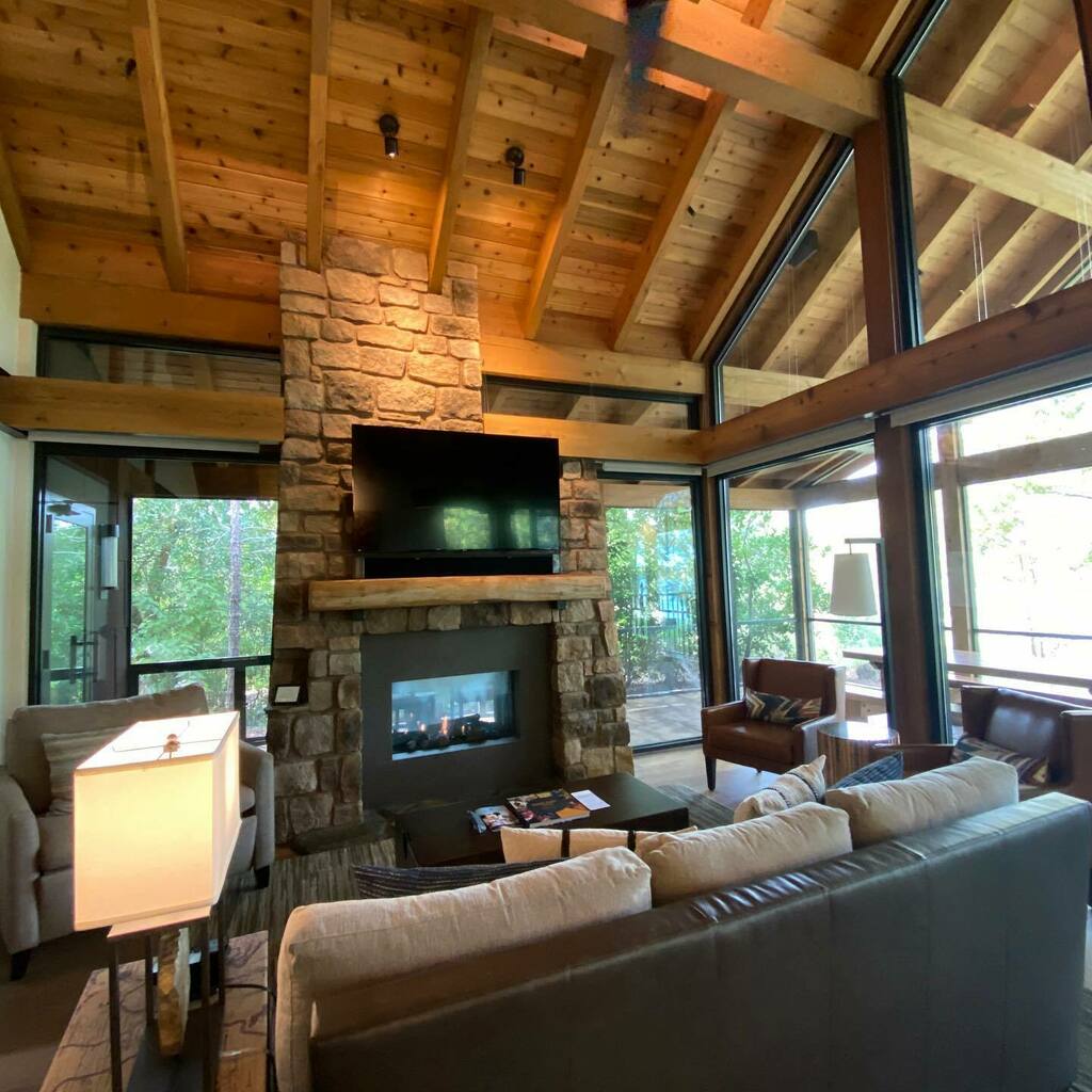 OurFLProject's tweet image. Did you ever want to see the Cascade Cabins at Copper Creek (at Disney’s Wilderness Lodge)? 
Well, here ya go! And there’s more in our Instagram stories today too! Check it out and tell us what you think! Would you like to stay here?

#waltdisneyworld #c… instagr.am/p/CUlRXYXrvQz/