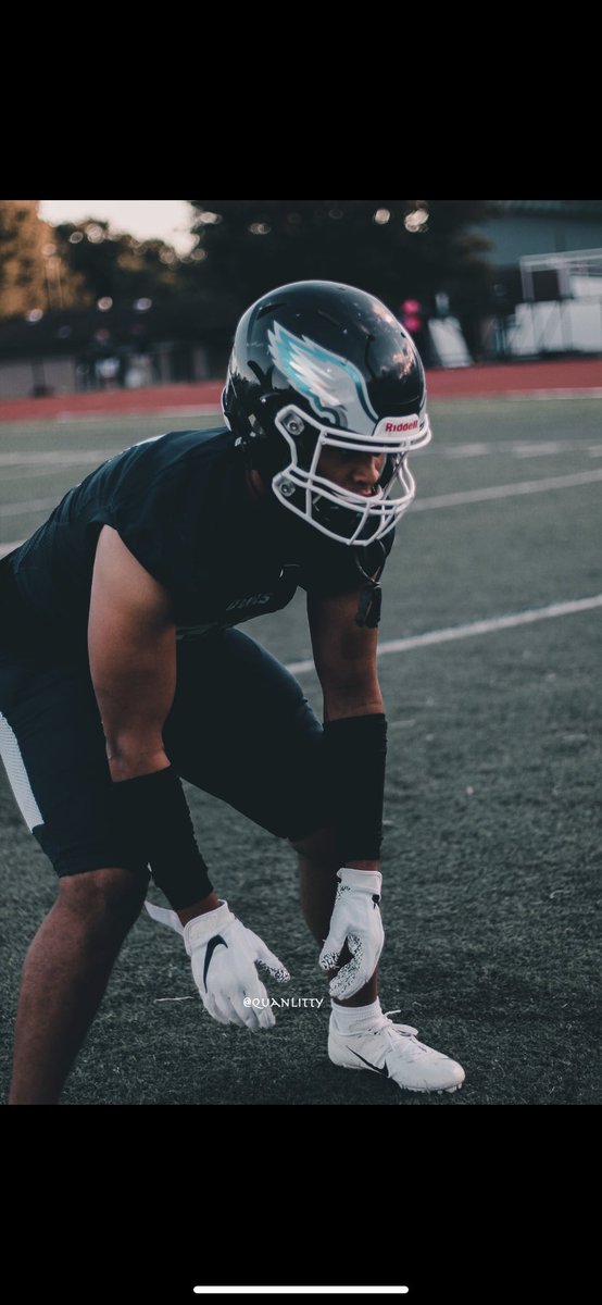 still that same guy! 🌬  and still the youngest in charge..only 18