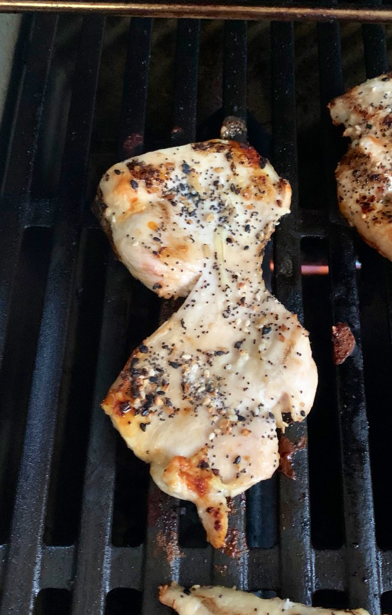 leimans's tweet photo. For dinner tonight: @NJGov-shaped chicken. (Thanks @PerdueChicken!) https://t.co/EtPFzdF8Tk