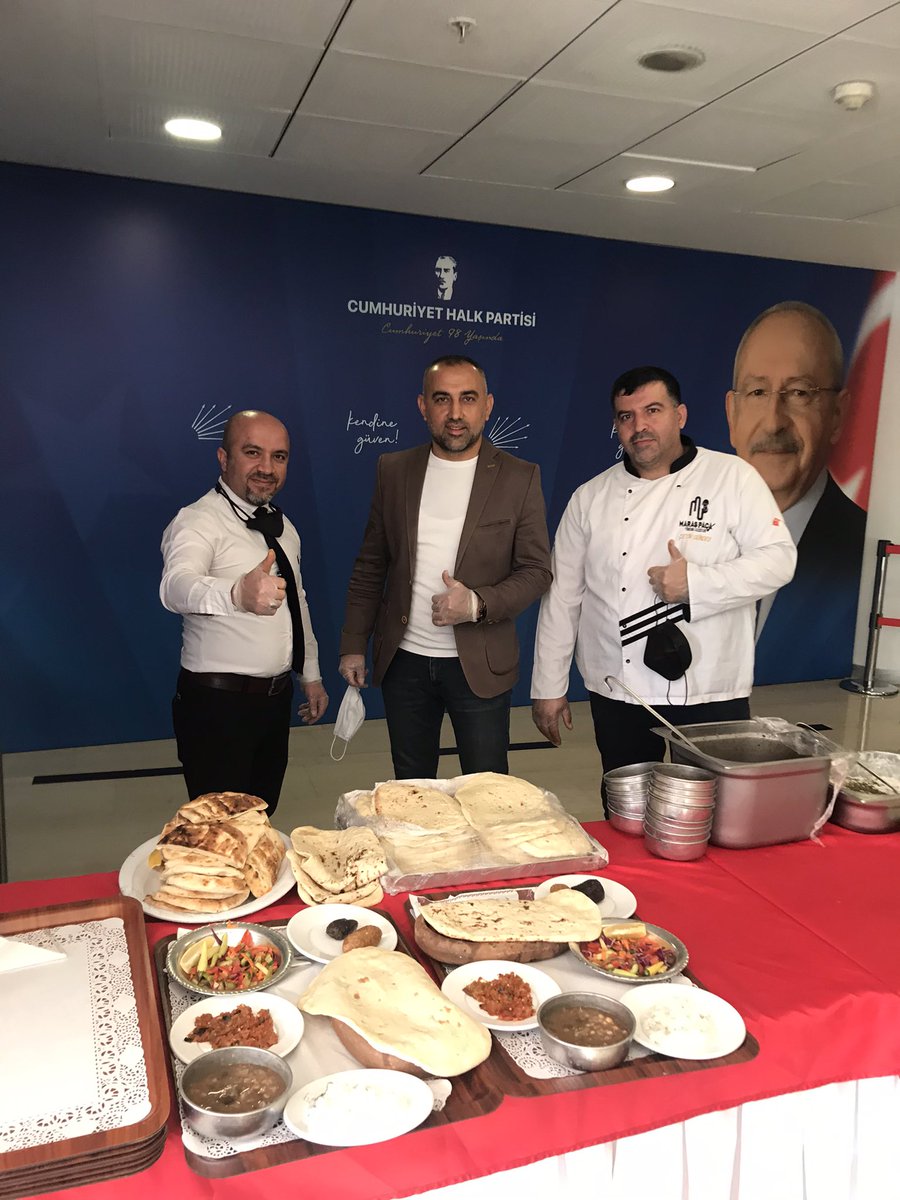 captain4603's tweet photo. Ankara Çukurambar Maraş Paça olarak Kahramanmaraş’ın gönüllü tanıtım elçiliğini yapmaya devam ediyoruz CHP Myk üyelerine Kahramanmaraş yöresel lezzetlerinin tanıtımını yaptık.. Tanıtım yapmamıza olanak sağlayan Chp Genel Başkan Yardımcısı ve Mv Sn @Ali_Oztunc’a sonsuz teşekkürler https://t.co/Rzt3XVAmlD