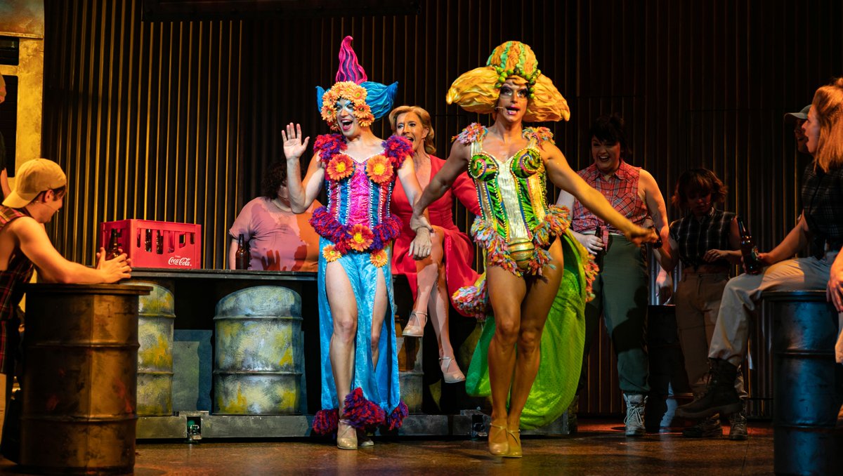 WokingTheatre's tweet photo. It's been 19 months since we had to suddenly shut our doors on the opening night of Priscilla... But tonight it's back and we couldn't be more excited about it! 🌈

Running times for Priscilla are:

✨ Act 1: 1 hour 4 minutes
🍸 Interval: 20 minutes
🌟 Act 2: 1 hour 6 minutes https://t.co/daBq8N811g