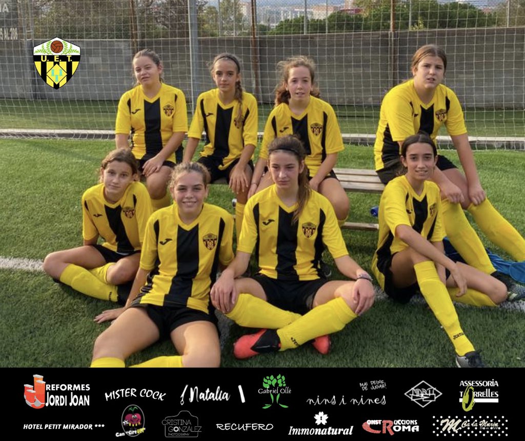 UETorrelles's tweet photo. #InfantilFem 🟡⚫️| 

🗣 Les noies del Infantil Femení han debutat aquest cap de setmana amb molt bones sensacions! 

Equip ambicios que segur que ens farà gaudir molt aquesta temporada! 

A seguir treballant!💪🏻🟡⚫️

#futfem #cebllob #torneigobertura #esportfemení #jugaverdplay https://t.co/LzjyII4sSk