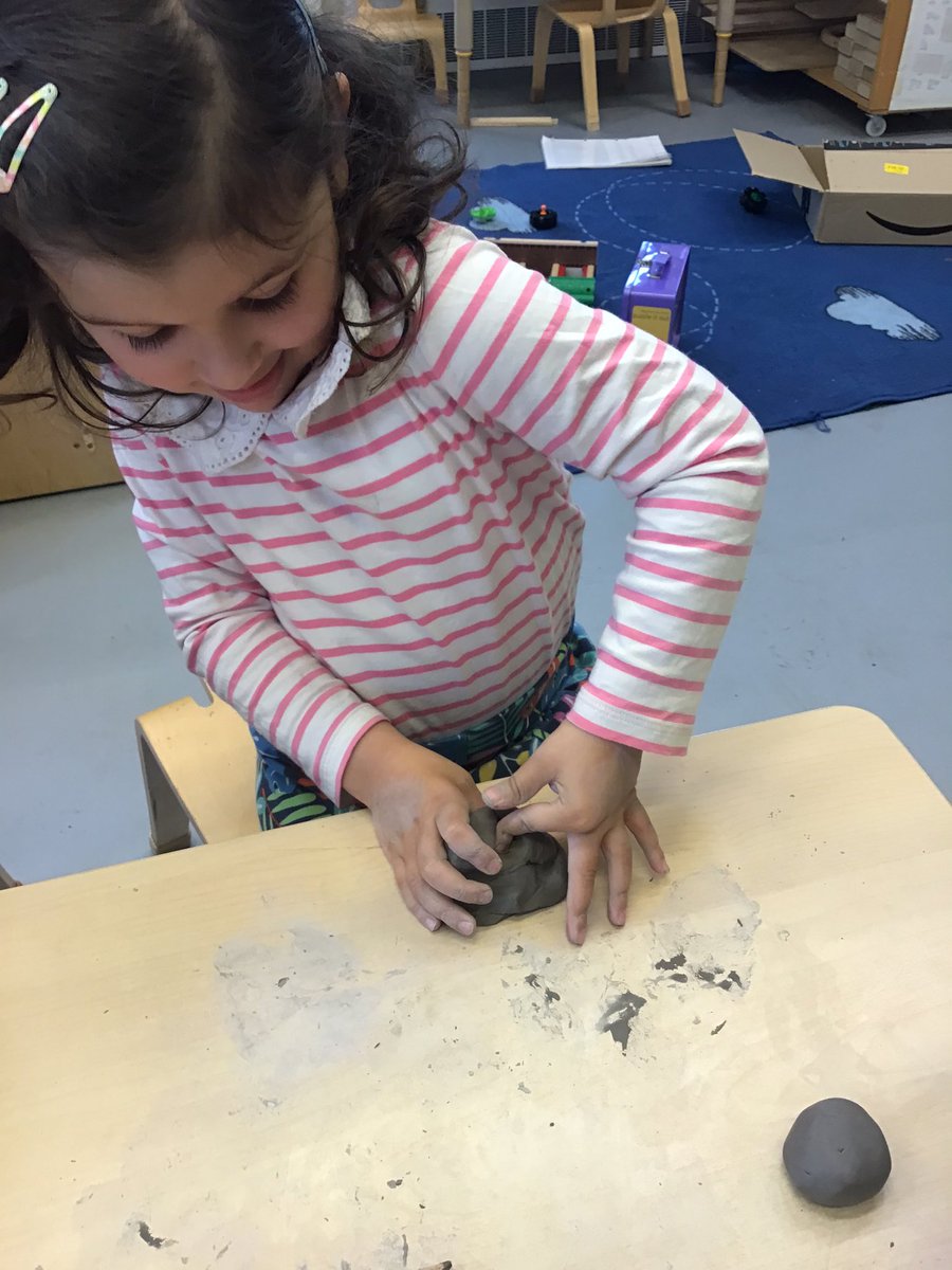 ELPSnursery's tweet photo. We are still loving space 🌑🪐 This afternoon the children have enjoyed making moons out of magic mud! So much fun ☺️ 

“I’m making craters with my fingers and thumbs”
“It feels like mud that’s been in a squishy puddle” 

#nutured #achieving https://t.co/awDfBCq4nn