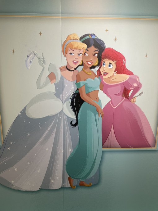 アナとエルサがプリンセスじゃないのなぜ ディズニー公式12人目になる可能性は アナ雪 エンタメまんがfun