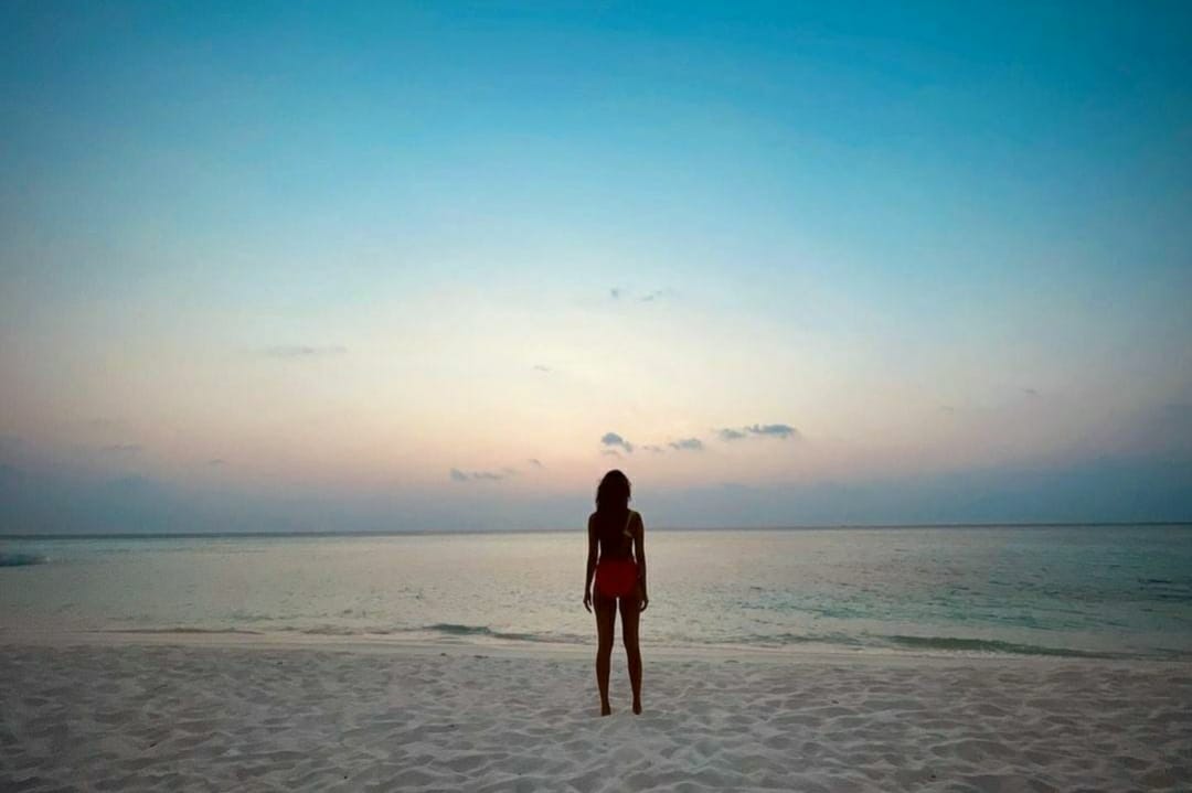 ottfmd's tweet photo. Can you guess who the actress in this picture is? 

#GuessWho https://t.co/Arqy2N4XmU