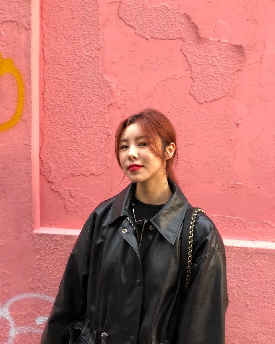 wheeix's tweet photo. JUNG WHEEIN OMYGAHD https://t.co/bqtLHwW7O9