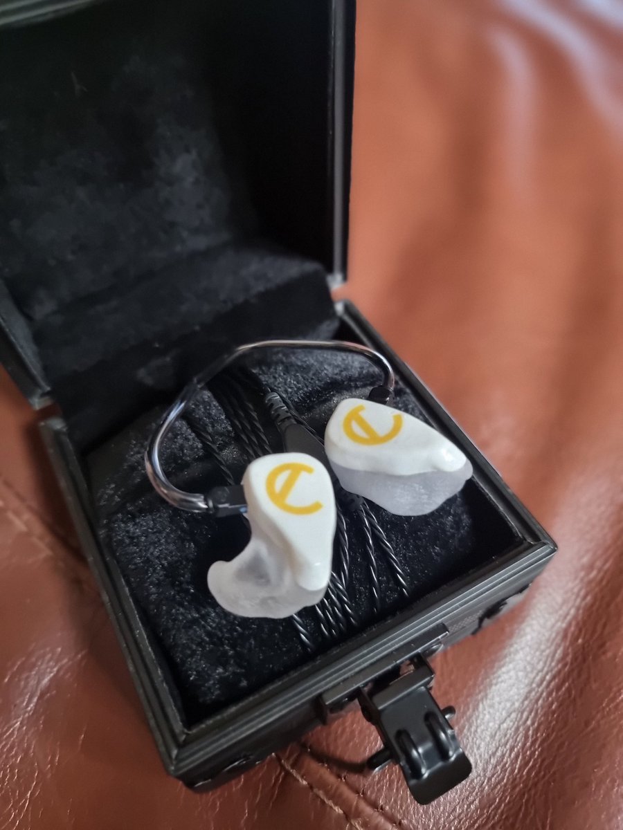Matt_Cskts's tweet image. Thanks @ReadAudio for sorting me these 03 Series IEM's. 
Want a pair of IEM's or looking for a company that cares about there customers. Highly recommend this company. 
Customer service is off the scale and the quality of these bad boys are next level!
 💛