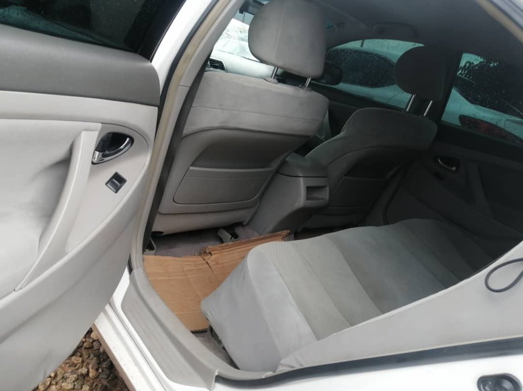 echidiimemotors's tweet photo. Neatly used Toyota Camry 
Price:#2.920million 
Location:Abuja 
#Bluerack https://t.co/PBIW2m5Z5q