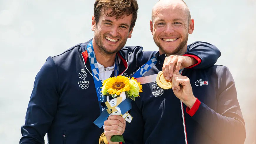 ici (@ici_officiel) on Twitter photo 🚣♂️ Champions d’Europe puis champions du monde d'aviron, Hugo Boucheron et Matthieu Androdias reviennent sur leur exploit et leur expérience des JO de #Tokyo2020 au micro de <a href="/BixeLizarazu/">Bixente Lizarazu</a> dans #PlanèteLiza. 🥇
➡️ francebleu.fr/emissions/plan… 🚣♂️ Champions d’Europe puis champions du monde d'aviron, Hugo Boucheron et Matthieu Androdias reviennent sur leur exploit et leur expérience des JO de #Tokyo2020 au micro de <a href="/BixeLizarazu/">Bixente Lizarazu</a> dans #PlanèteLiza. 🥇
➡️ francebleu.fr/emissions/plan…