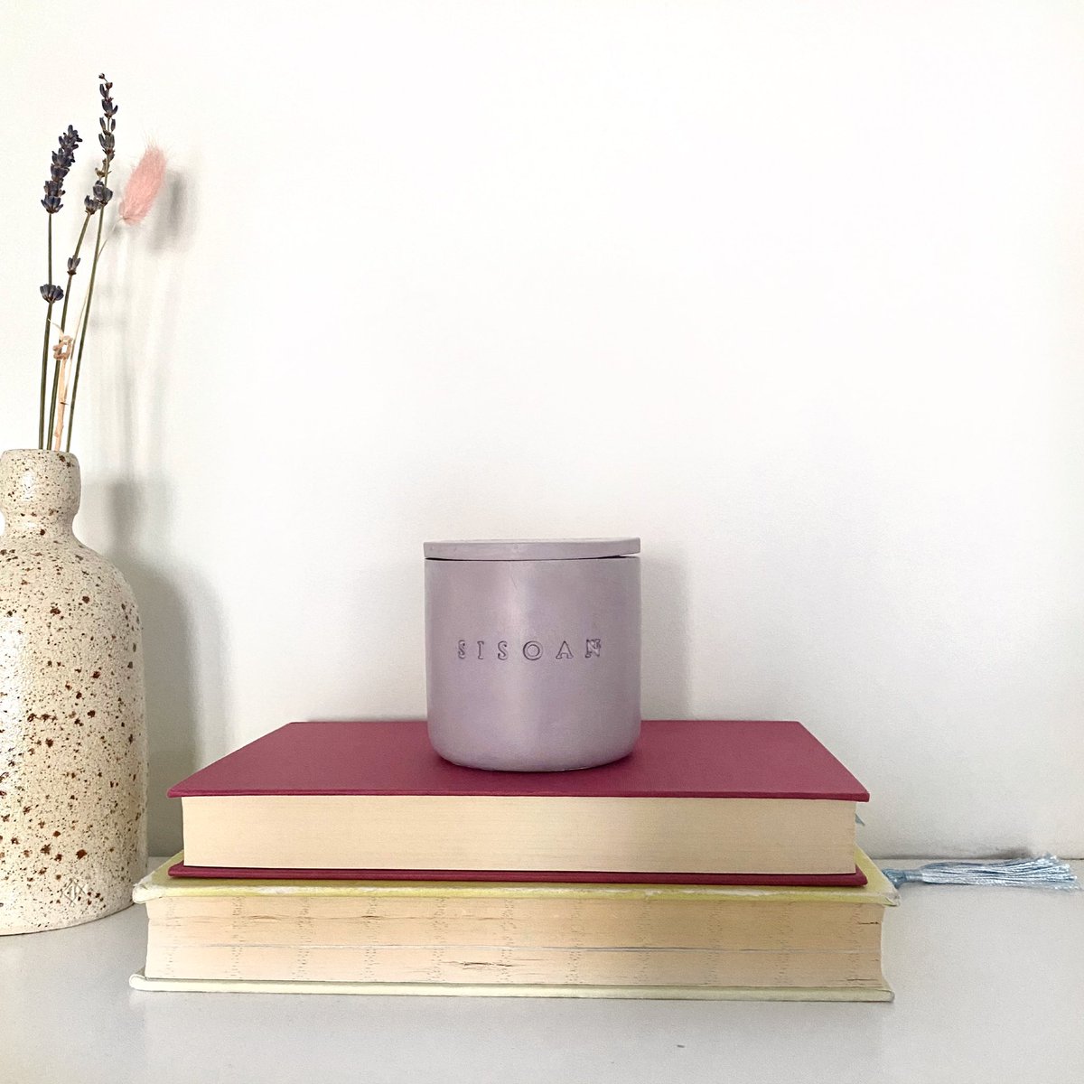 sisoanscent's tweet photo. CALLING ALL LAVENDER LOVERS 💜 we’ve just launched our new candle Lullaby, available in 3 gorgeous shades https://t.co/24xrrqhh9K #candles #lavender #sustainable https://t.co/iYCz5AQXN5