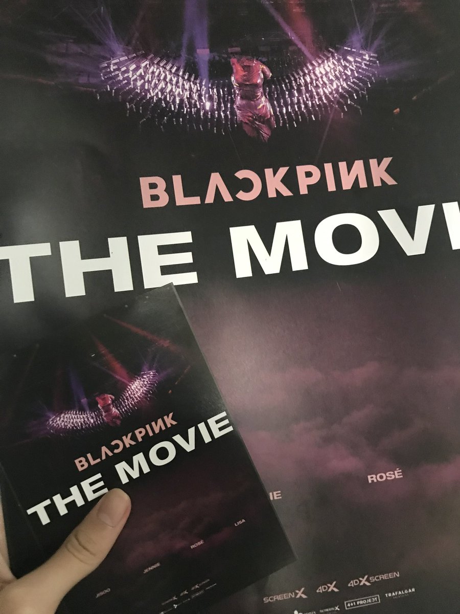 ไปดูแล้วประทับใจมากเลยครับ🥺 4สาว สวยน่ารักมากๆ ใครผ่านๆมาก็ฝากรีด้วยนะครับ ติ่งBPมา4ปีแล้ว ยังไม่เคยมีอัลบั้มสักอันเลยครับ อยากได้อย่างน้อยสักอันนึง🥲 ใครผ่านมาก็โปรดเวทนาด้วยนะครับบ

#BLACKPINKxMAJOR 
#BLACKPINKTHEMOVIE