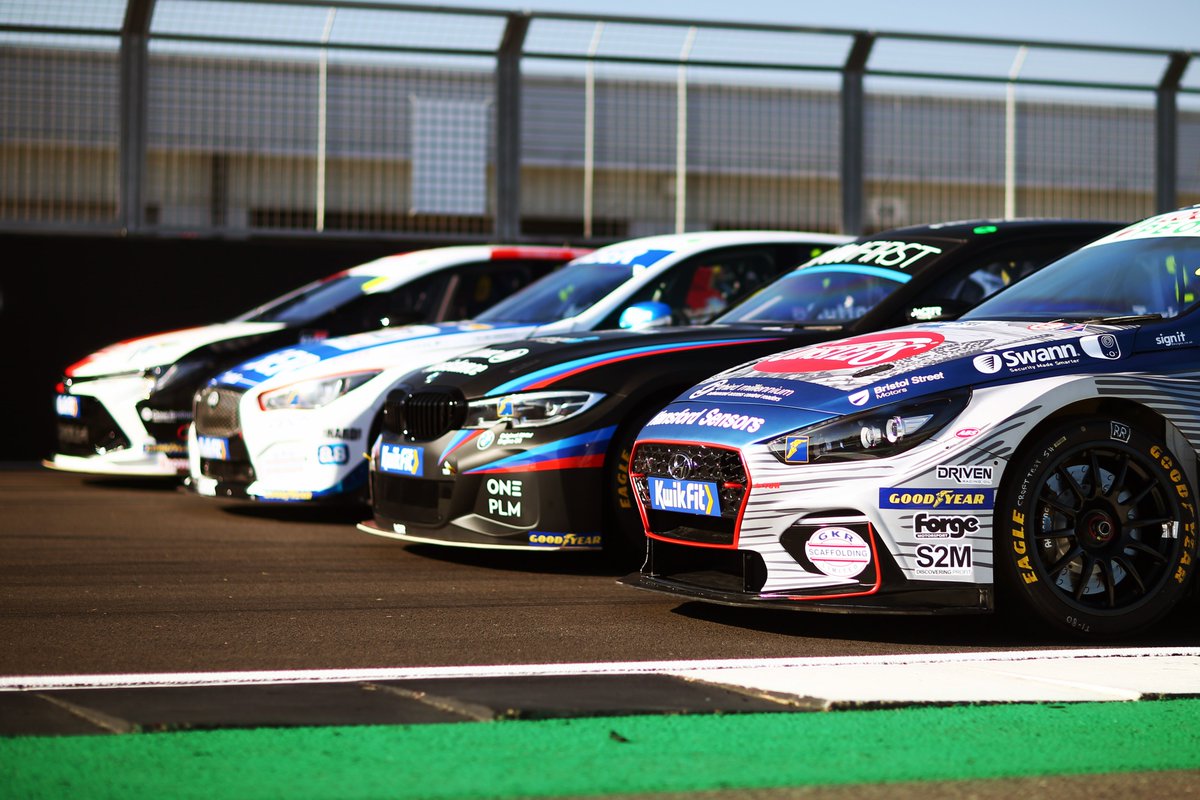 BTCC's tweet photo. For the final time in 2021...

💥 IT'S #BTCC RACE WEEK 💥

This is what it all comes down to 😎 https://t.co/LlS70DJ0vX