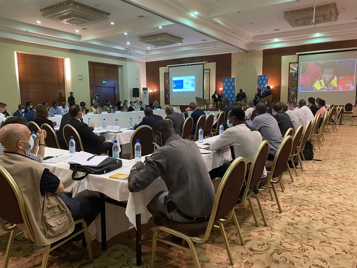 UNHCR_CAR's tweet image. 🇨🇫🇨🇫 #SolutionsDurables est l’affaire de tous, y compris des partenaires dixit madame Boucly lors de la rencontre de haut niveau.
#CARCRISIS #Aveclesrefugies  
#RencontreDiplomatique