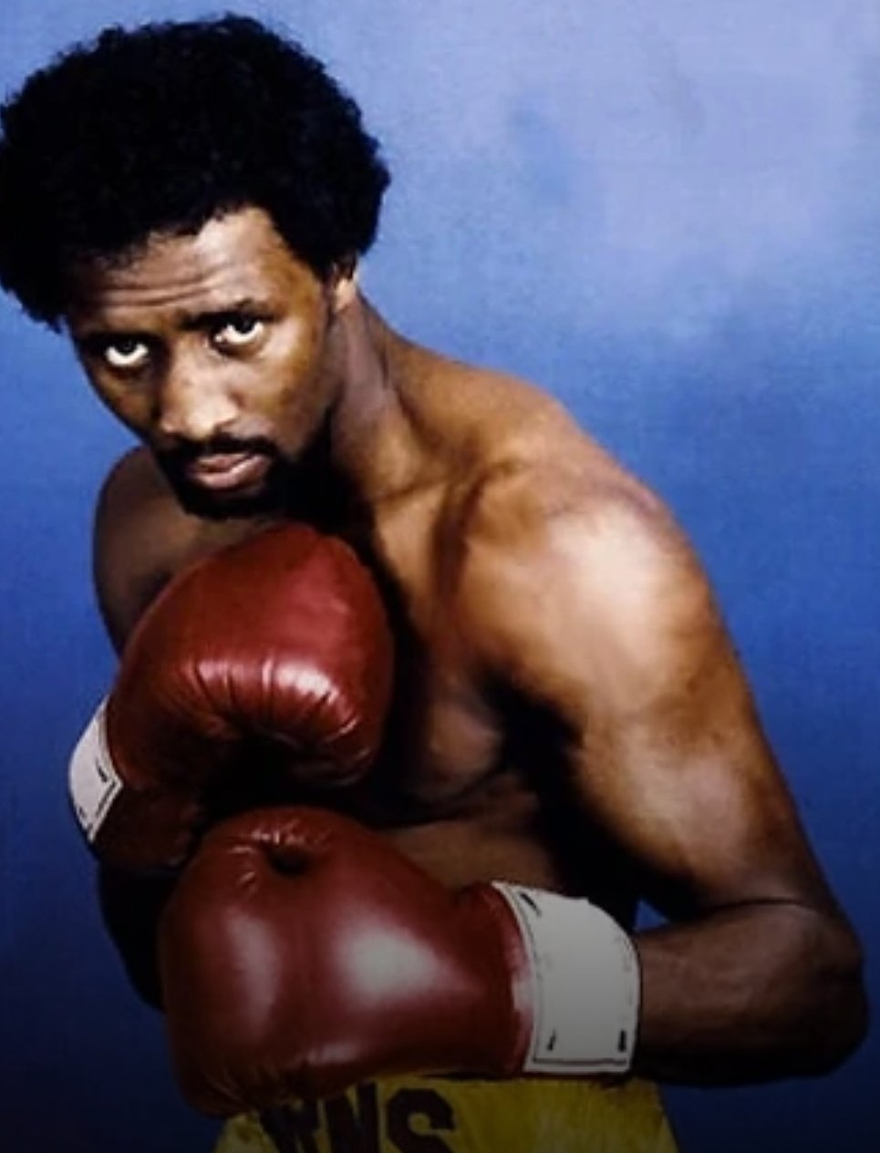 Happy birthday to one of the best to ever do it!! Thomas Hearns!! 