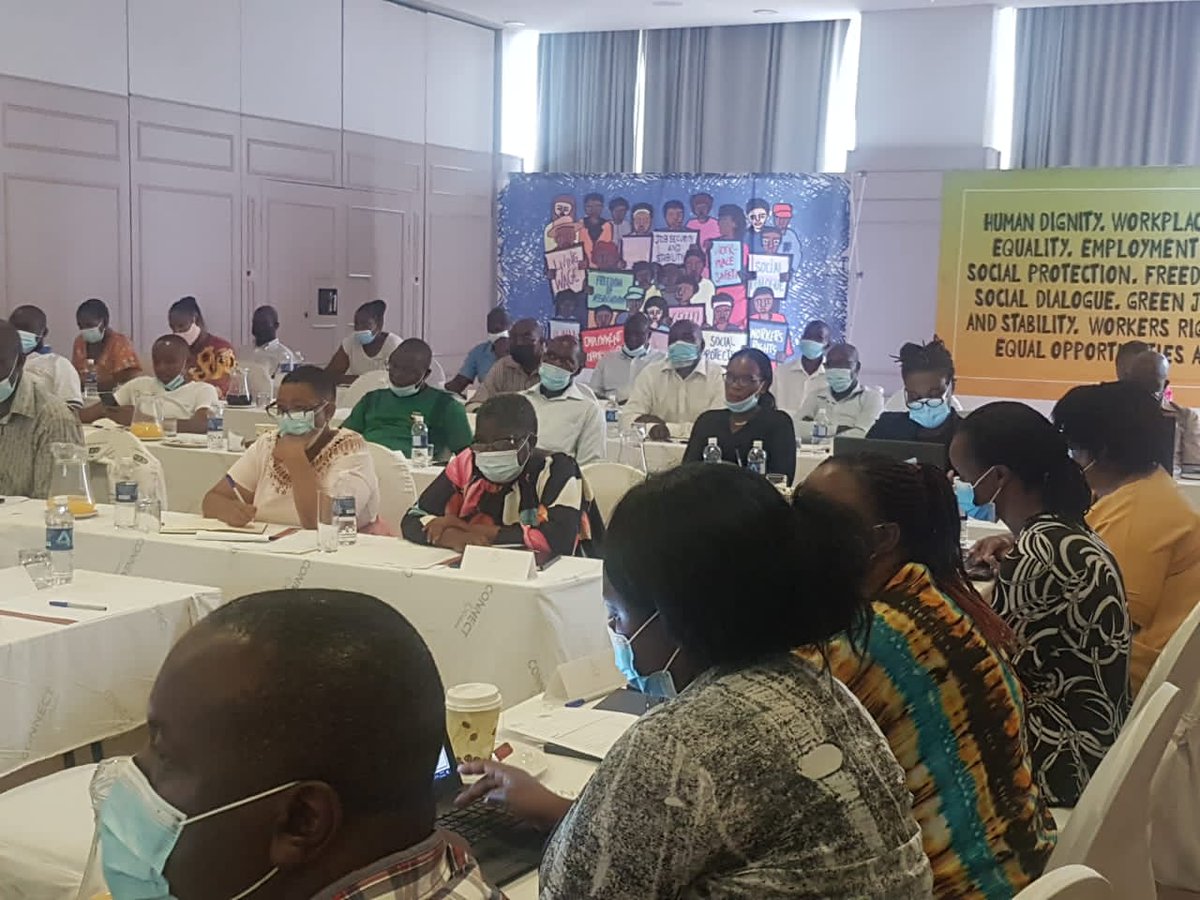 DecentWorkZim's tweet photo. Training treasures and financial administrators of ZCTU affliates and ZCIEA on Financial Accountability and Sustainability. #Capacitatingtradeunionstopromotedecentworkforall #decentworkzim https://t.co/mmCYEjDMZe