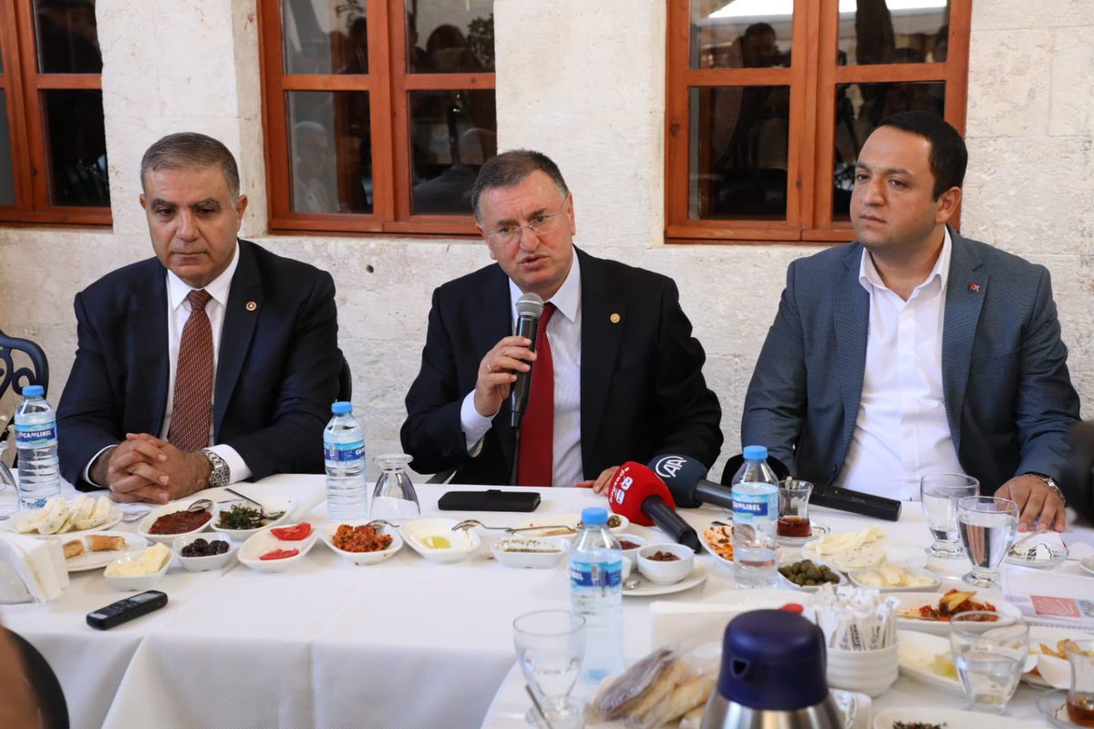 Lütfü Savaş