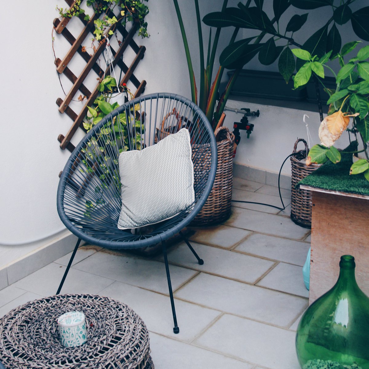 Late September and early October is a lovely time to go to Malta, out of the tourist season and with plenty of opportunities for sunshine, sea swims and delicious food. 

So grateful for our little getaway, we loved the locals and the rich cultural heritage too, I'd recommend it!