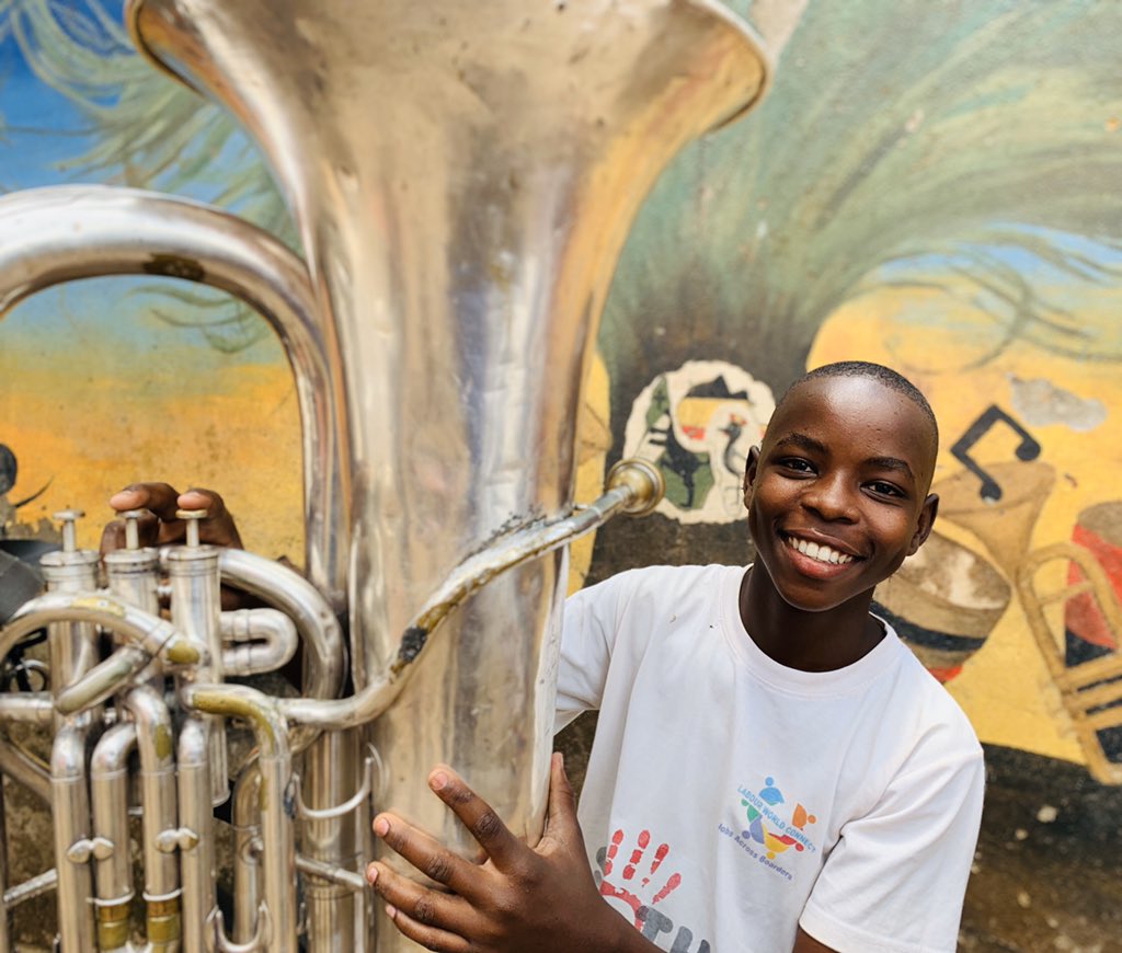 lisada_m's tweet photo. It is through music that our children learn skills like, discipline, teamwork, concentration, responsibilities, and listening. It has the added bonus of being smiles and joy. We believe each child has their own note to play in life and we do our best to teach them how to play https://t.co/vyImGMsF1r