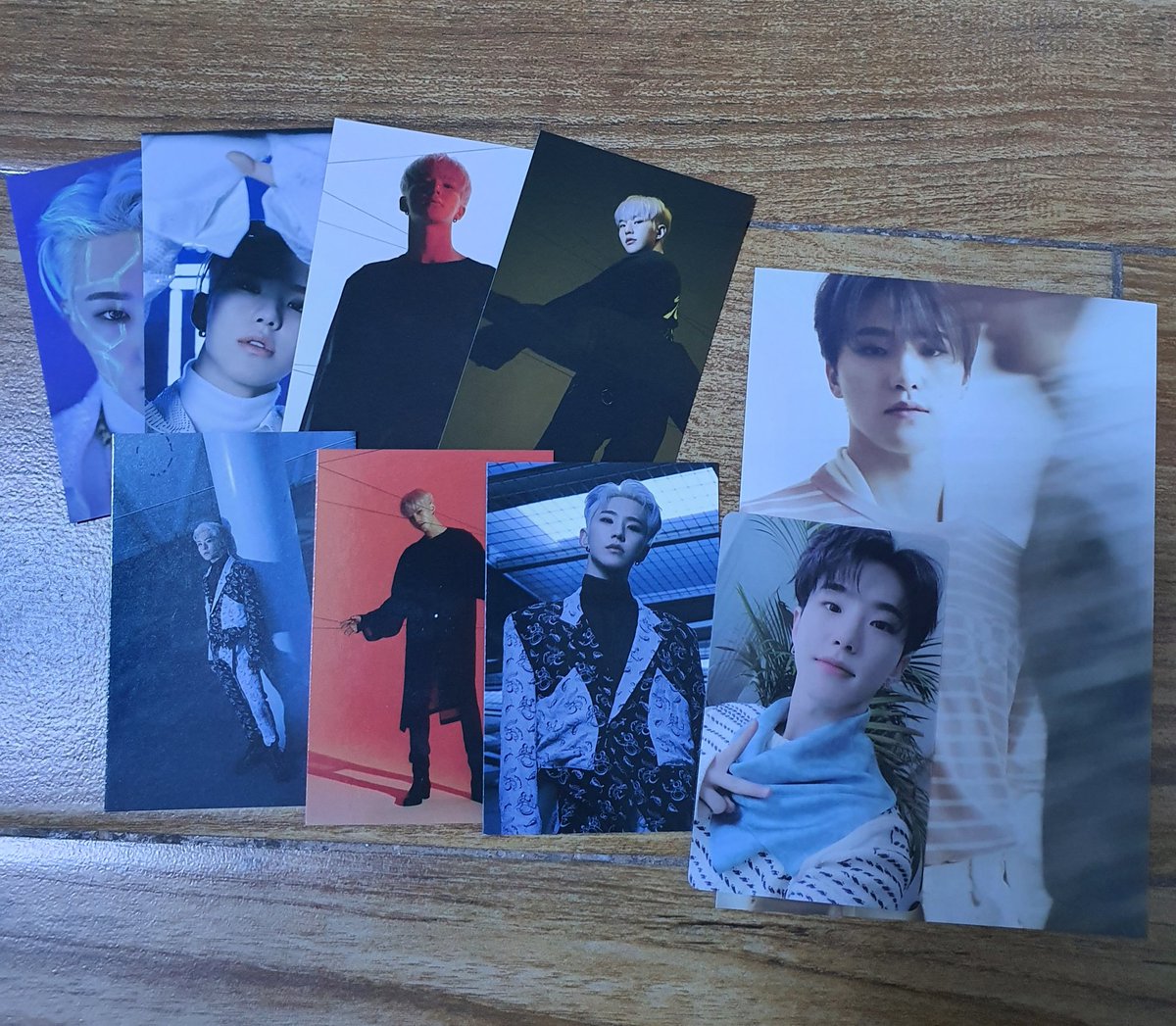 jihansooncart's tweet photo. hi @ksysells hoshi came home today and thank u again for the smooth transaction! the packaging was super pretty and i didn’t expect the official freebies :( this really made my day aaa thank u again! 🤍🐯 #fromhosh https://t.co/yksDdPB68G