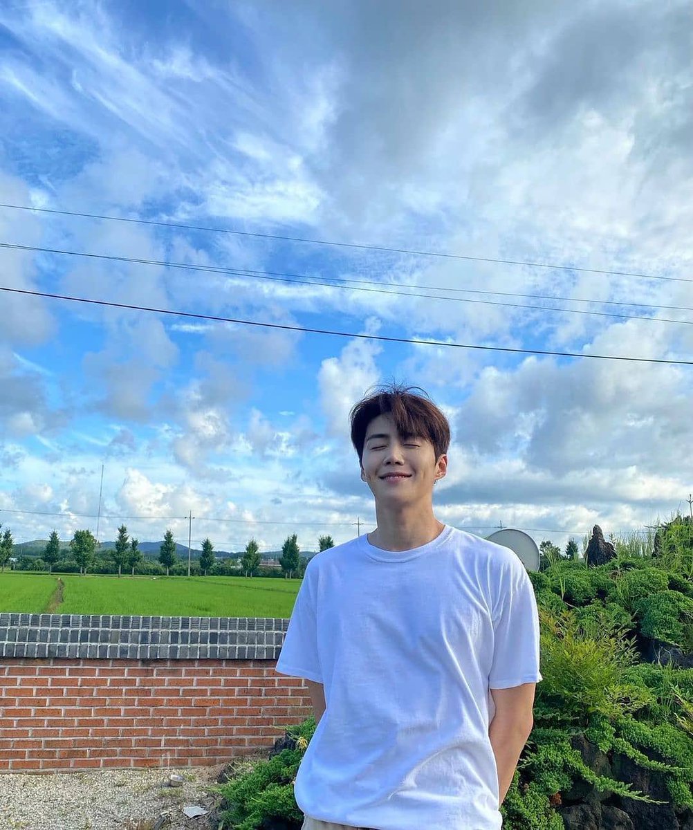 worldneverhurt's tweet photo. kim seon hoo suami aku, aku yakin kamu anak baik aku jamin itu sayang. everything gonna be okay please kaya emang siklus gaksih tiap2 ada drama booming tamat baru di up skandal2nya lebih bijak plis https://t.co/tLgmS4BO78