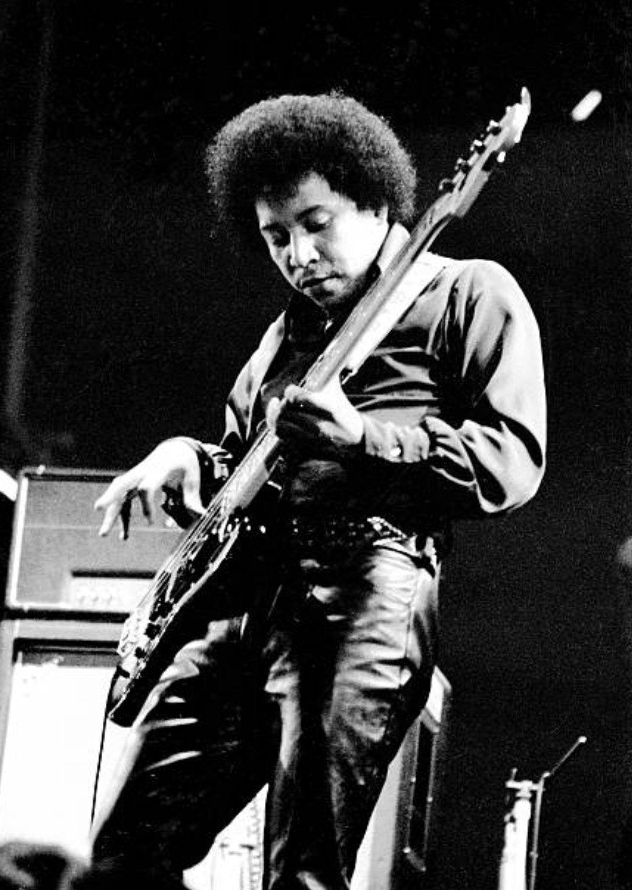 Happy Birthday to legendary Band Of Gypsys bassist Billy Cox, born on this day in Wheeling, West Virginia in 1939. 