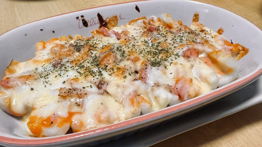 安定の美味さ ちくわピザ リュウジのバズレシピメモ 作り方 コツ 感想 It S A Piece Of Cake