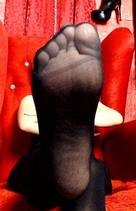 Goddess Alexandra’s pics and videos