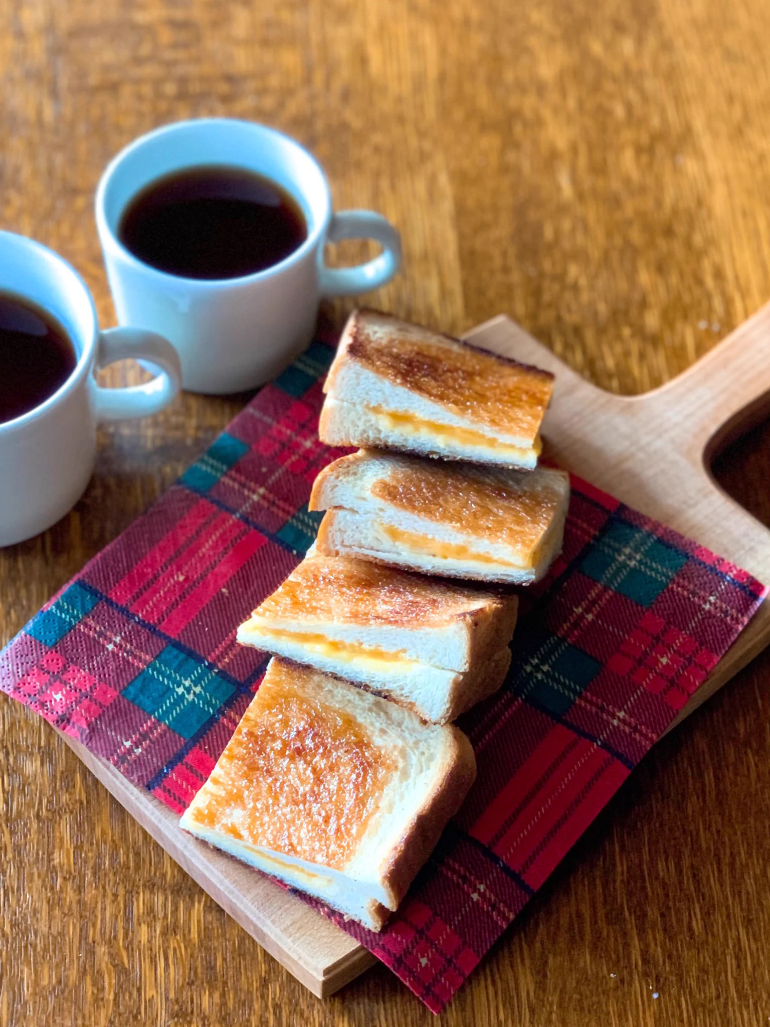 おやつにぴったり！話題のタルゴナチーズトーストの作り方がこちら！